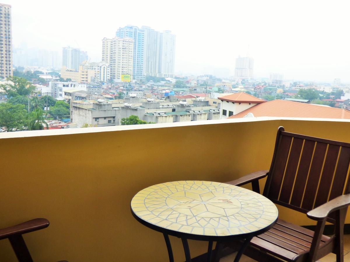 Manila Bay Serviced Apartments Buitenkant foto