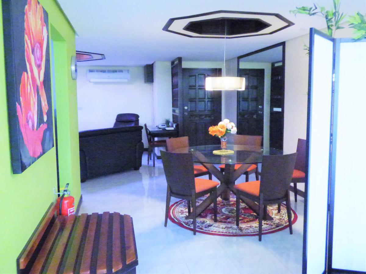 Manila Bay Serviced Apartments Buitenkant foto