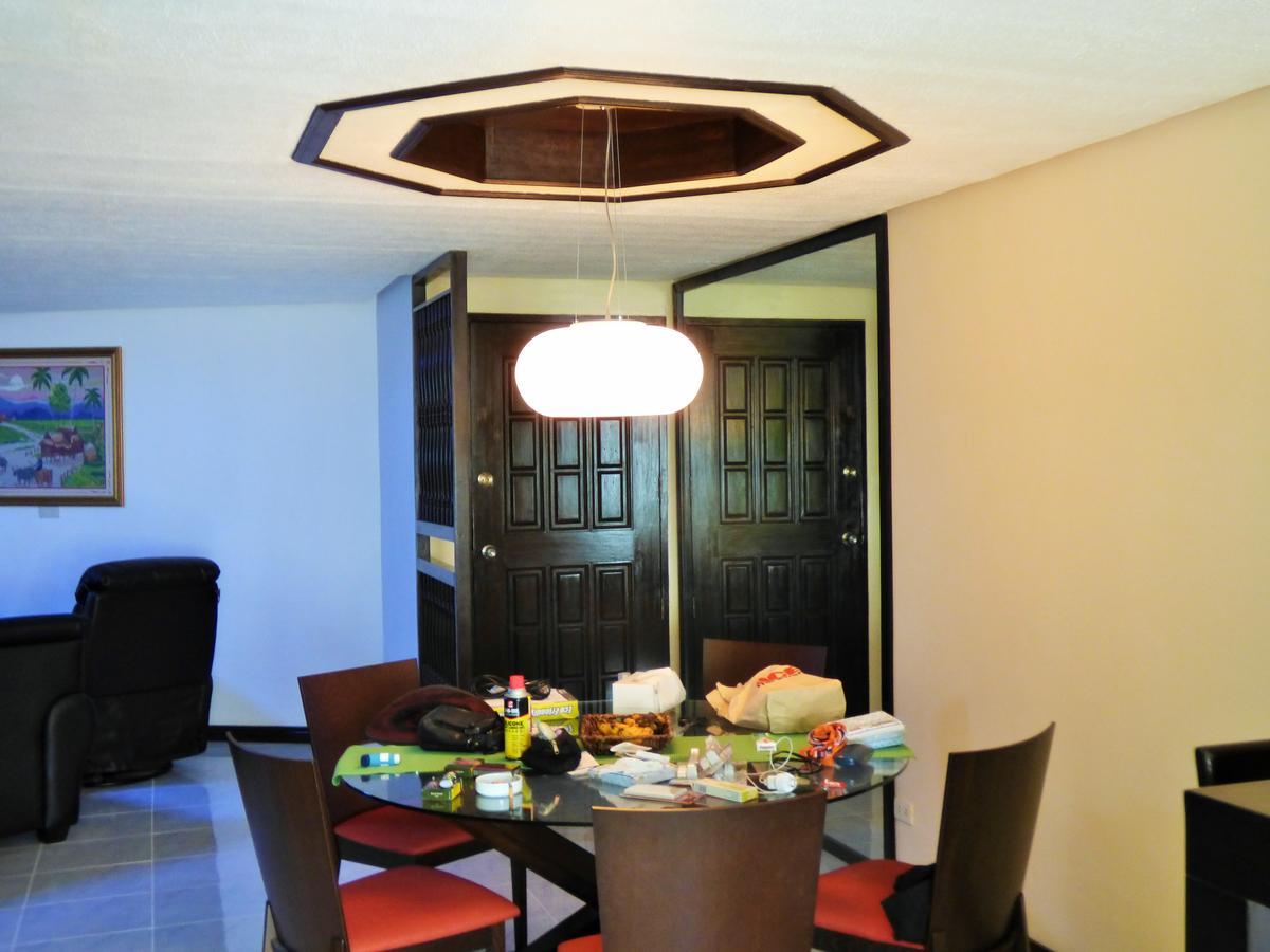 Manila Bay Serviced Apartments Buitenkant foto