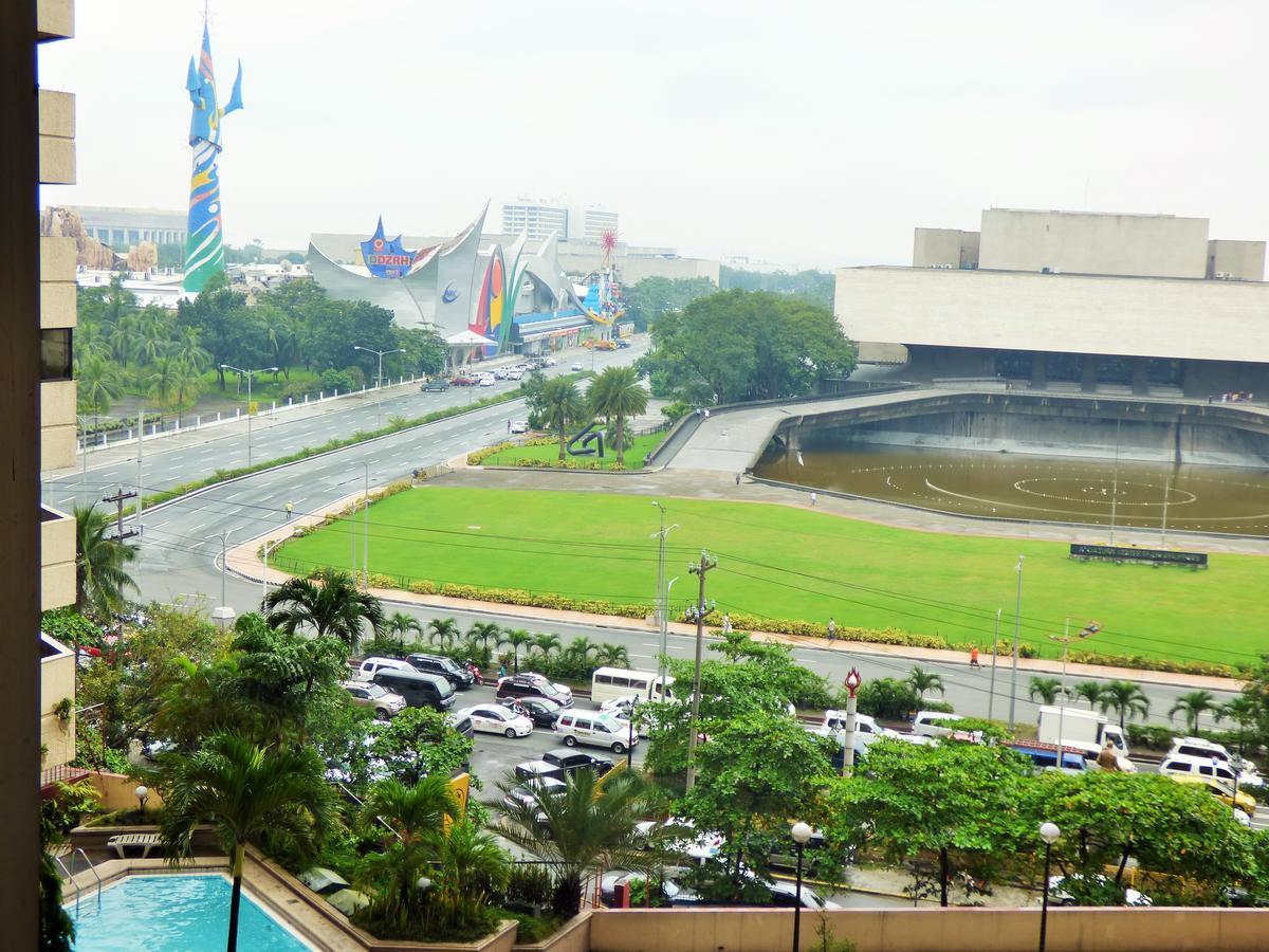 Manila Bay Serviced Apartments Buitenkant foto