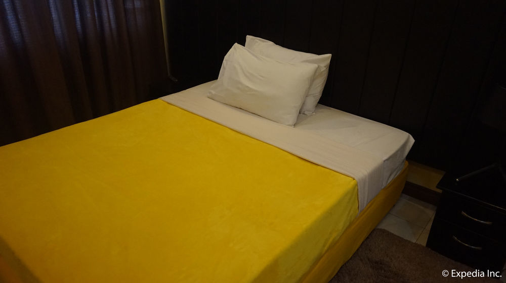 Manila Bay Serviced Apartments Buitenkant foto