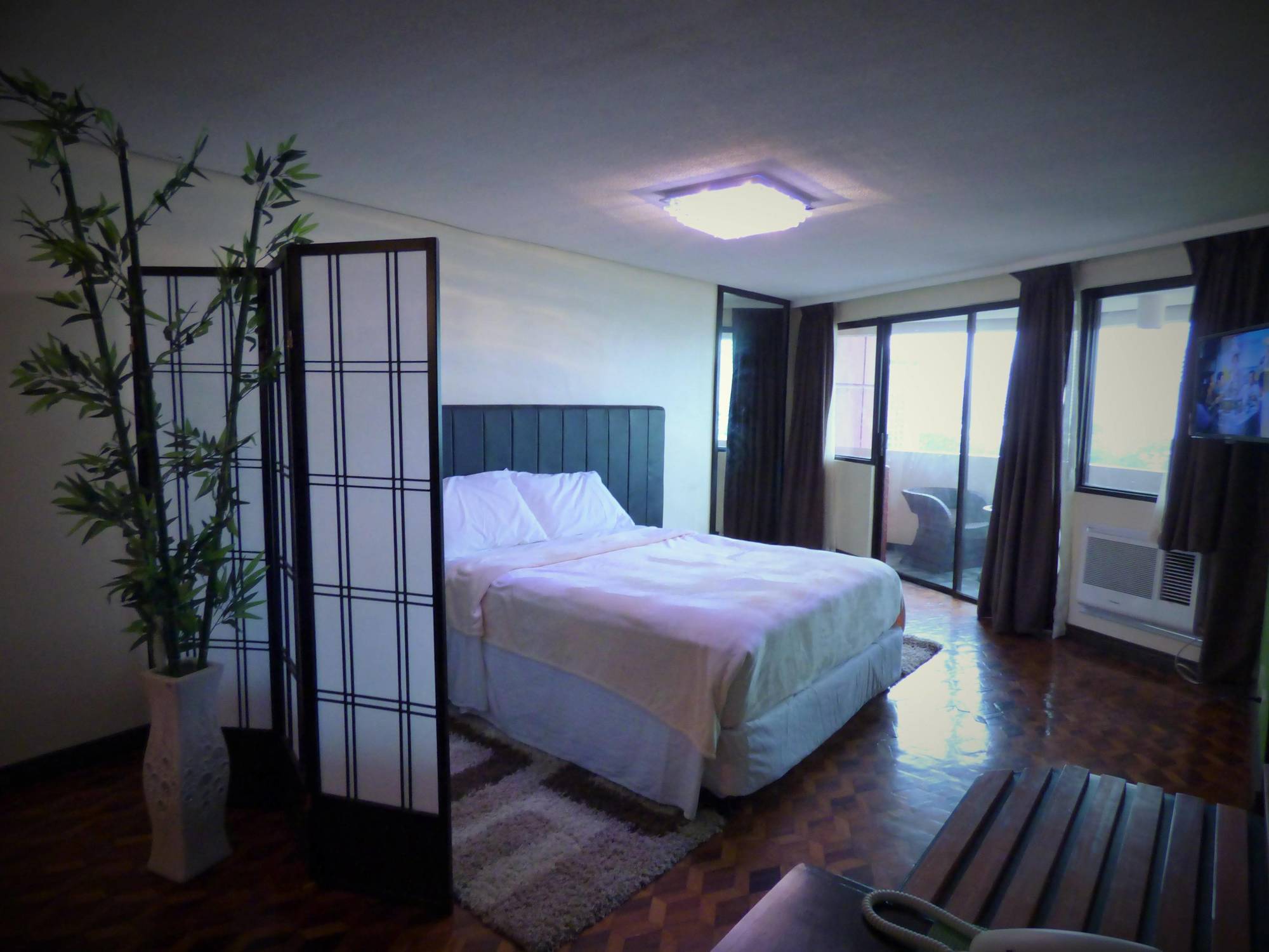 Manila Bay Serviced Apartments Buitenkant foto